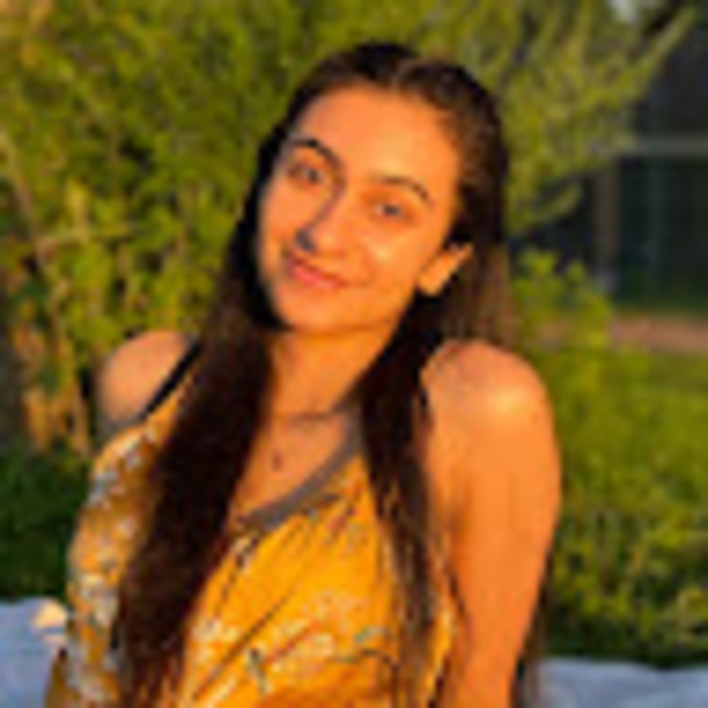 Meet your Posher, Eesha